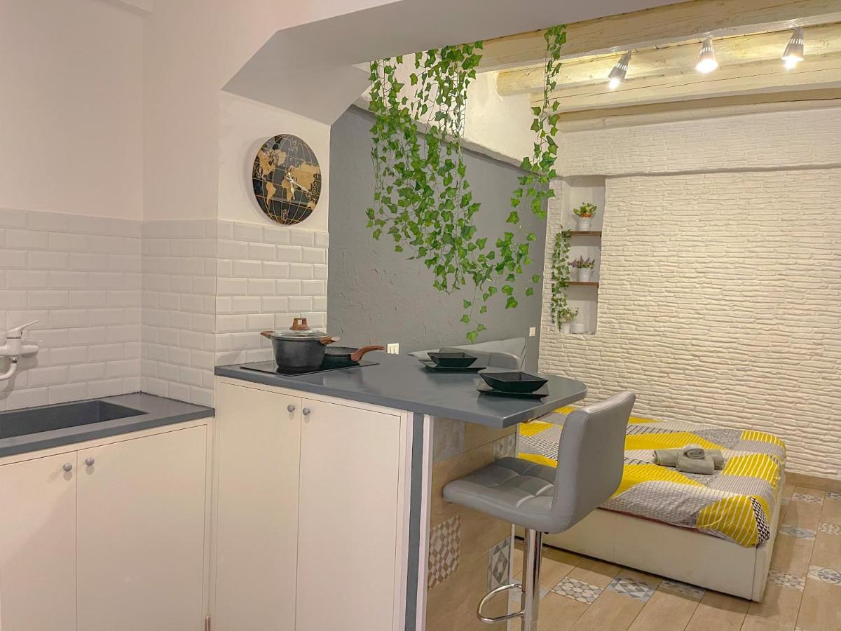 Giusino Home - Centro Storico Palermo Buitenkant foto